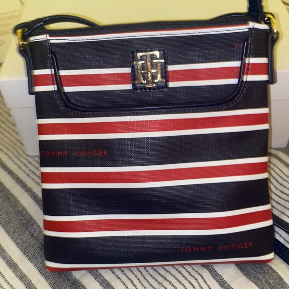 Tommy Hilfiger cross body
